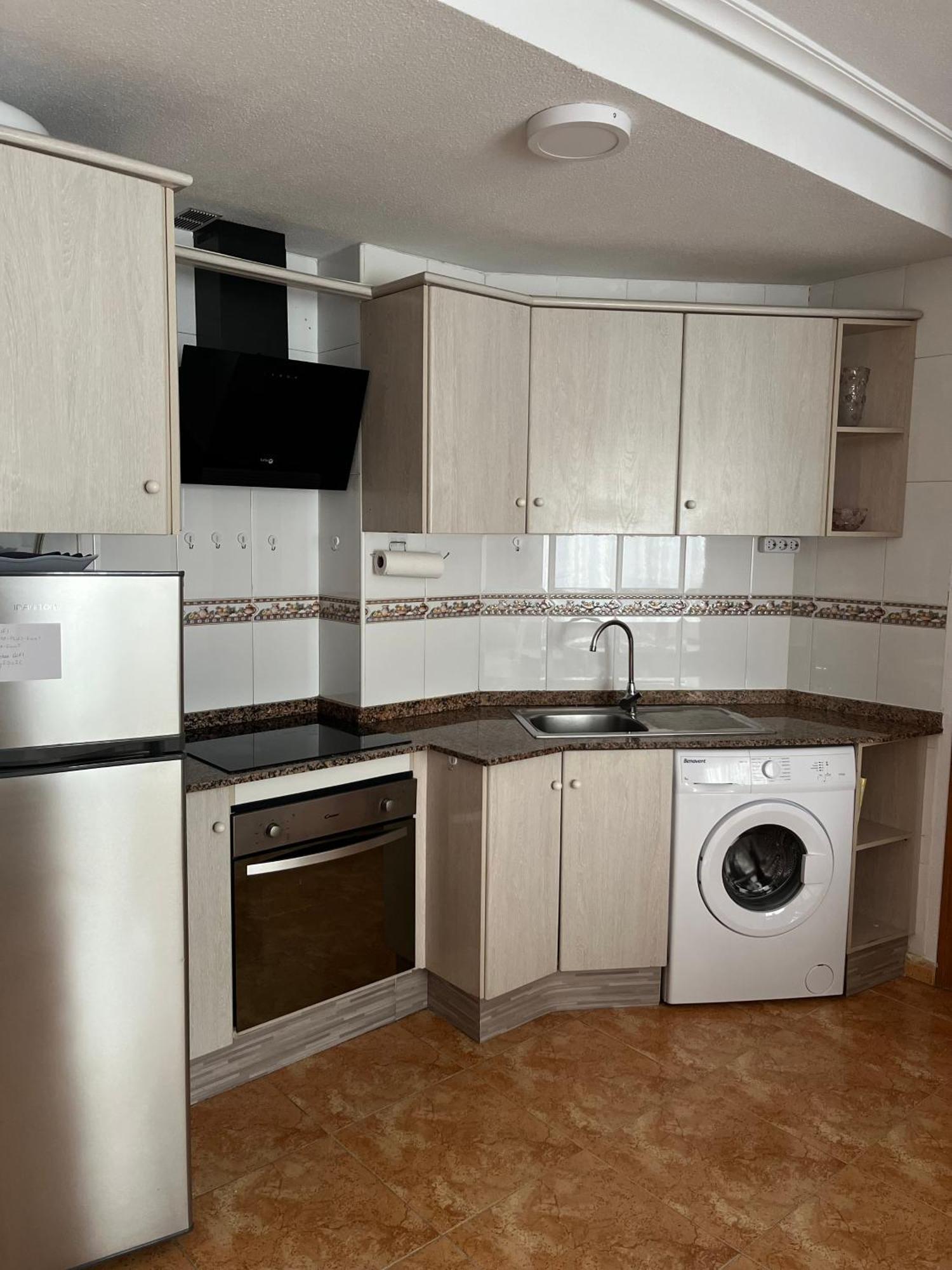 Almuden'S Green Apartment, High-Speed Free Wifi, 250M To Beach, The Center Of Torrevieja Ngoại thất bức ảnh