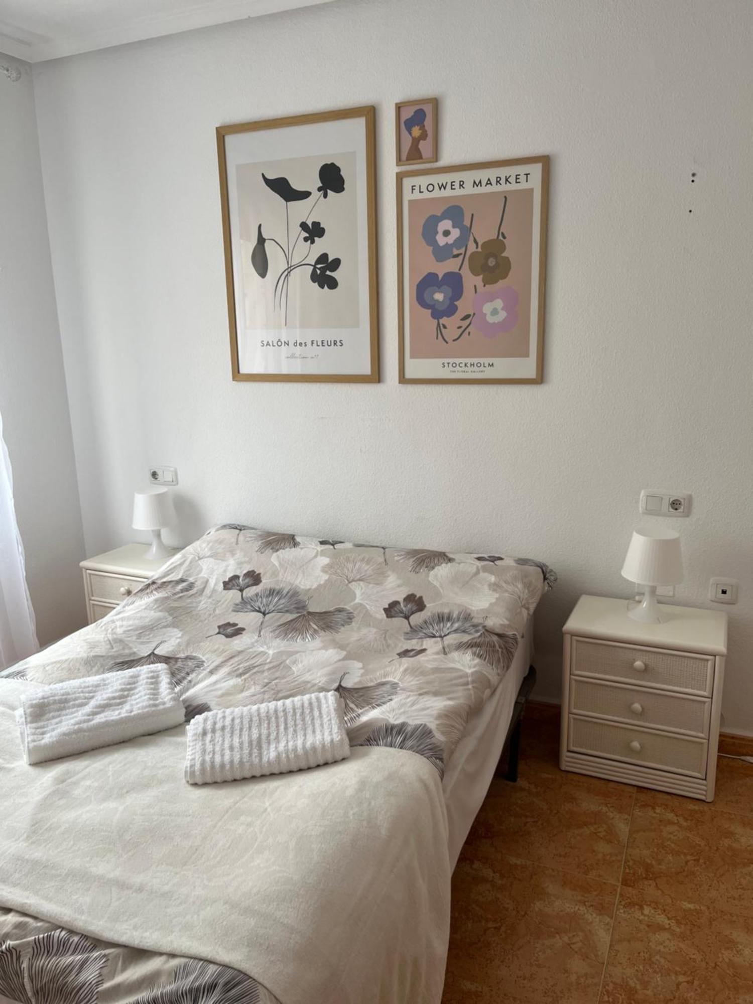Almuden'S Green Apartment, High-Speed Free Wifi, 250M To Beach, The Center Of Torrevieja Ngoại thất bức ảnh
